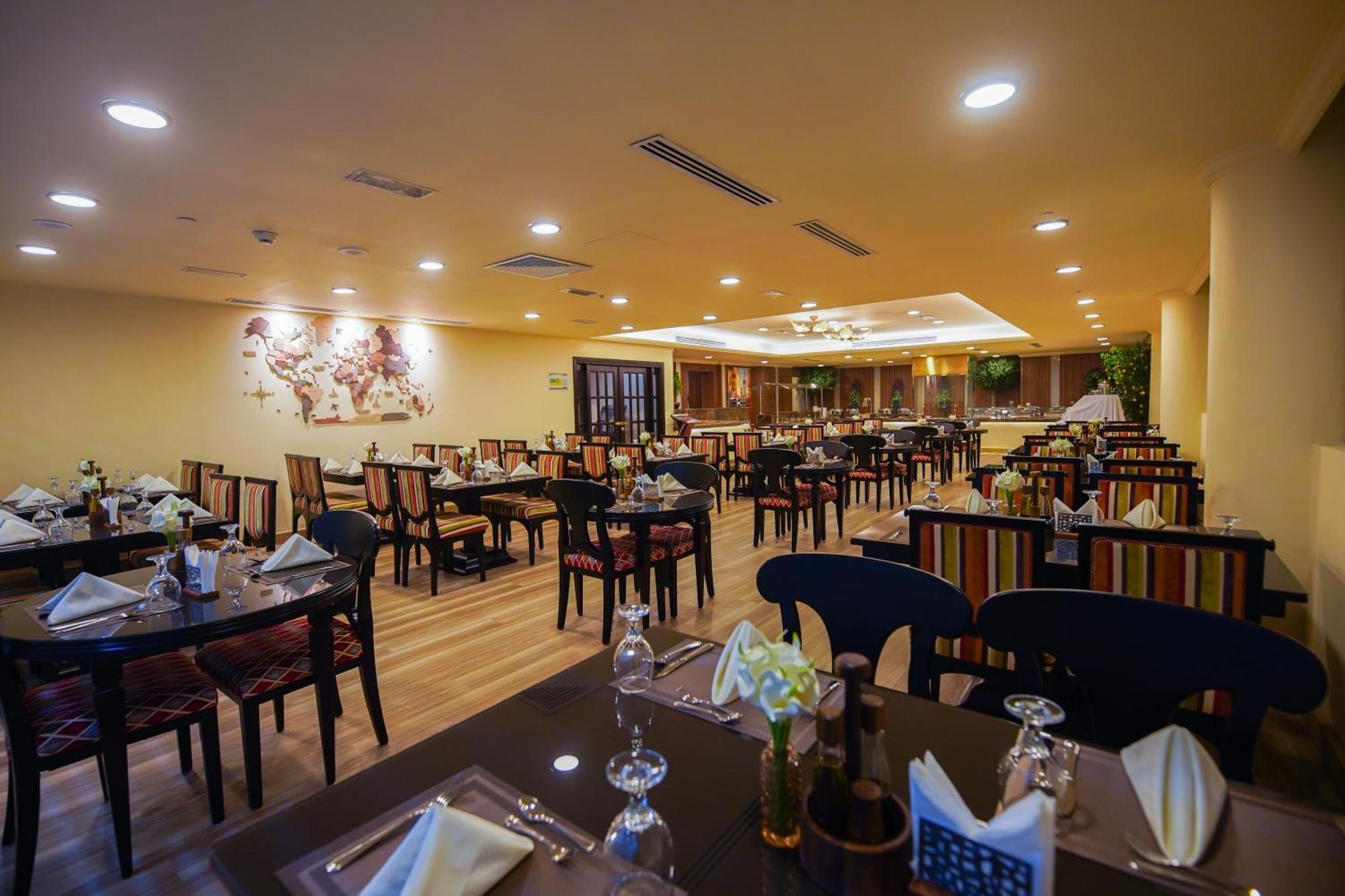 Grand Villaggio Hotel อาบูดาบี ภายนอก รูปภาพ