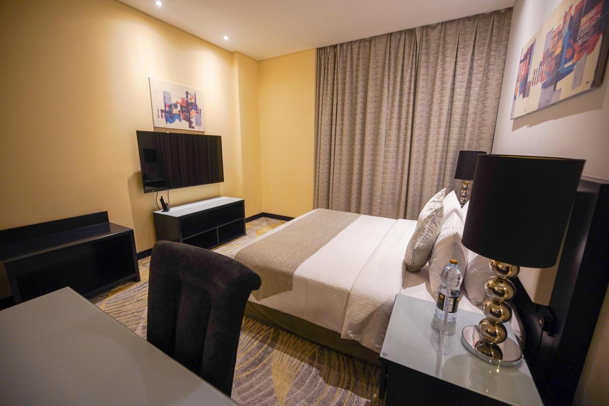 Grand Villaggio Hotel อาบูดาบี ภายนอก รูปภาพ