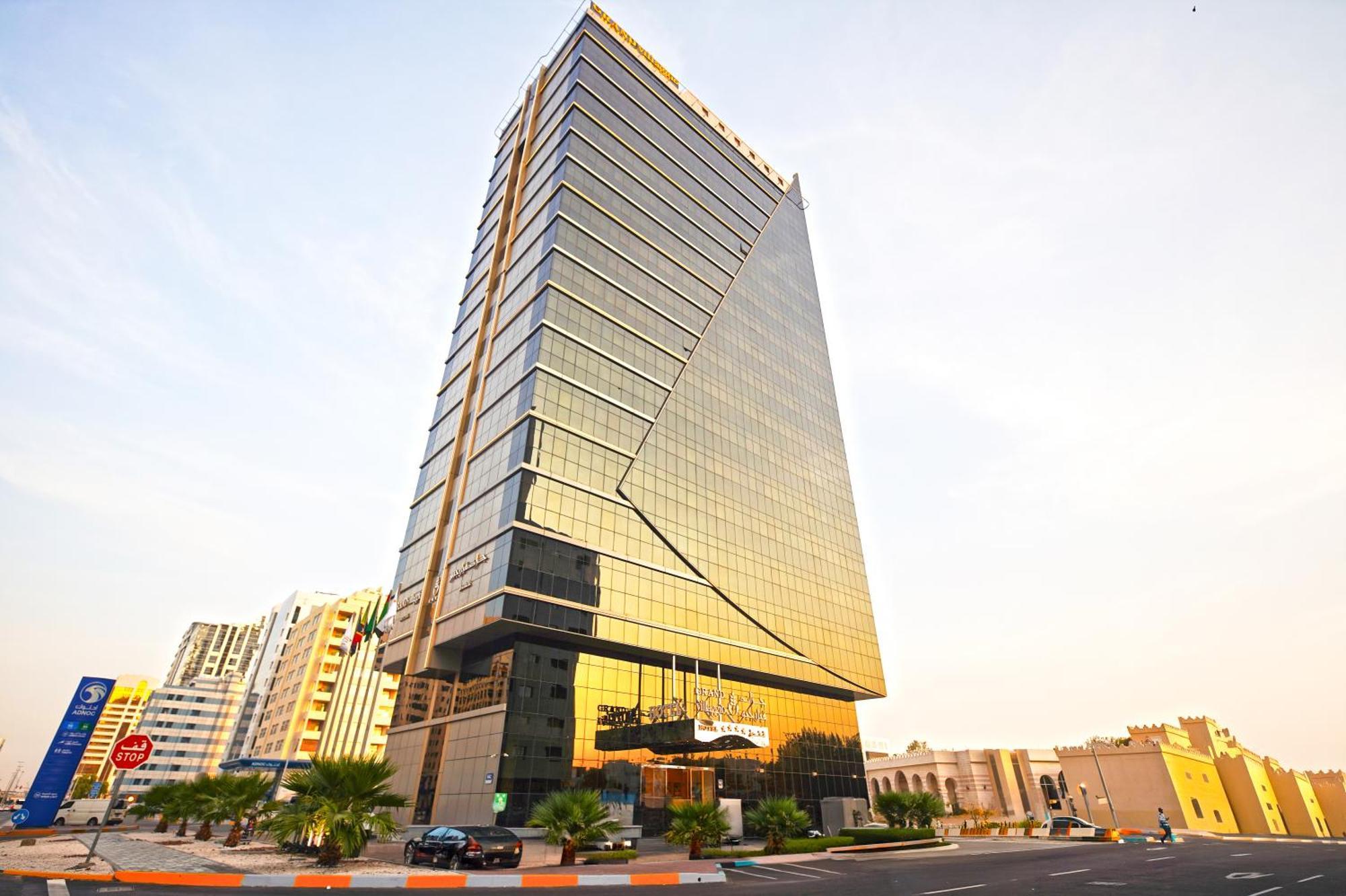 Grand Villaggio Hotel อาบูดาบี ภายนอก รูปภาพ
